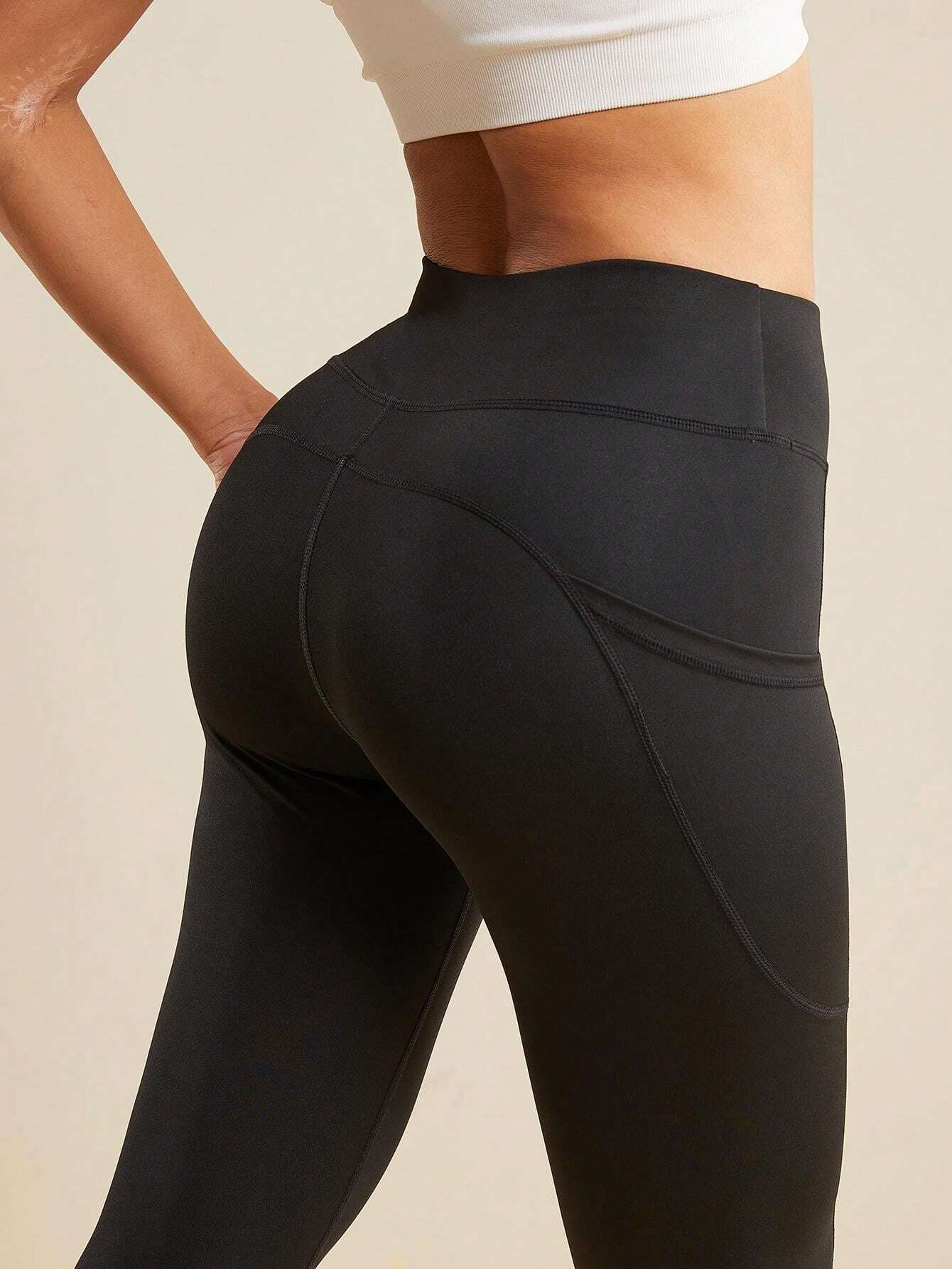 Nala™ high-waist leggings with pockets