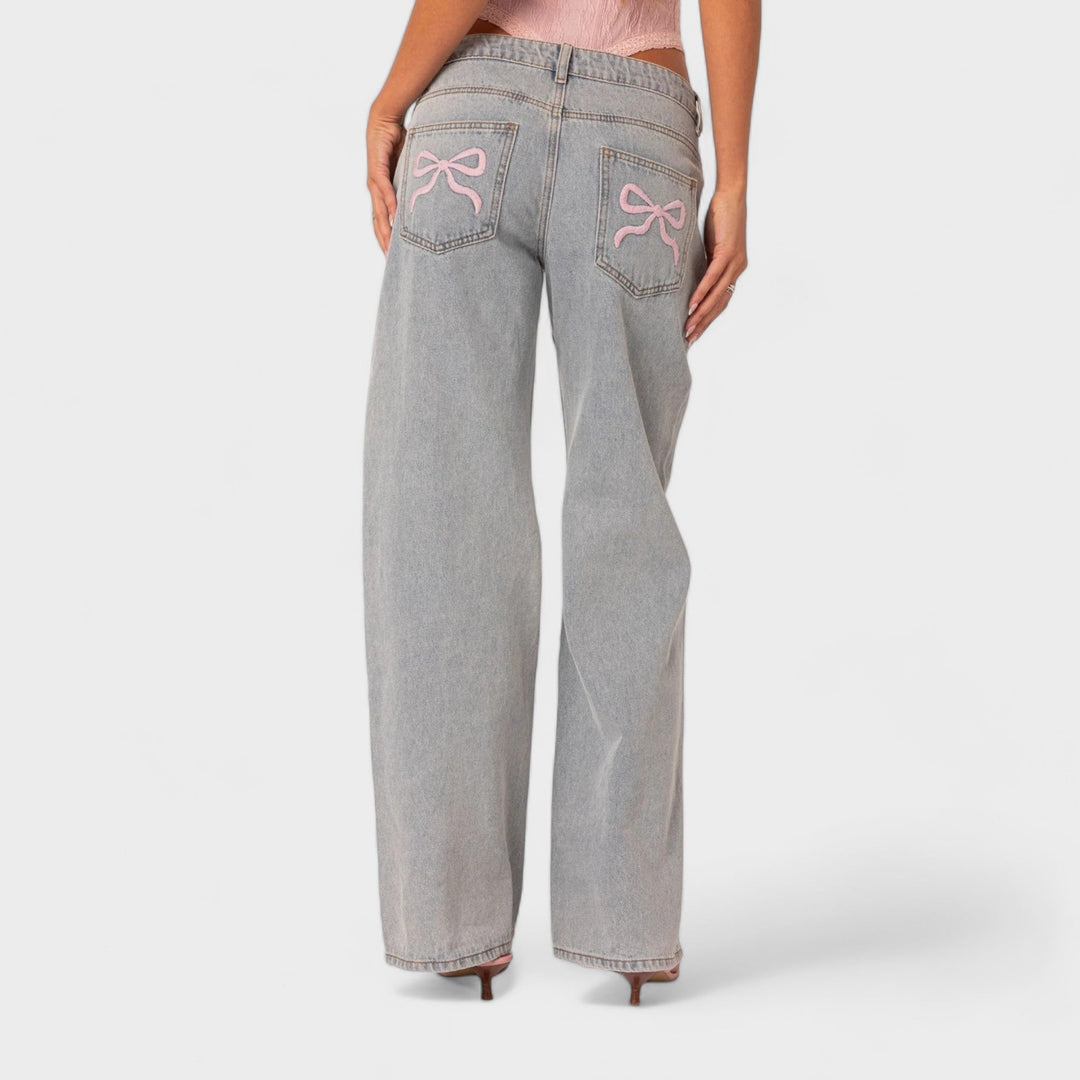 Women's - Bow Tie Jeans - Comfortable & Stylish Denim - Perfect for Everyday Wear - Trendy Casual Fashion