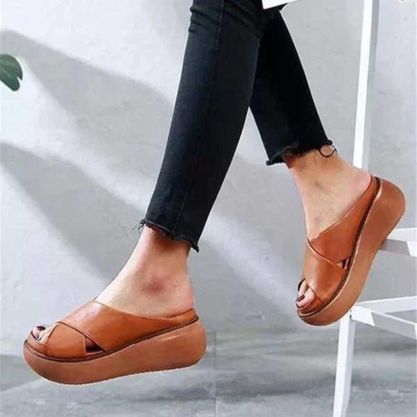 Soft platform sandals with thick leather heel