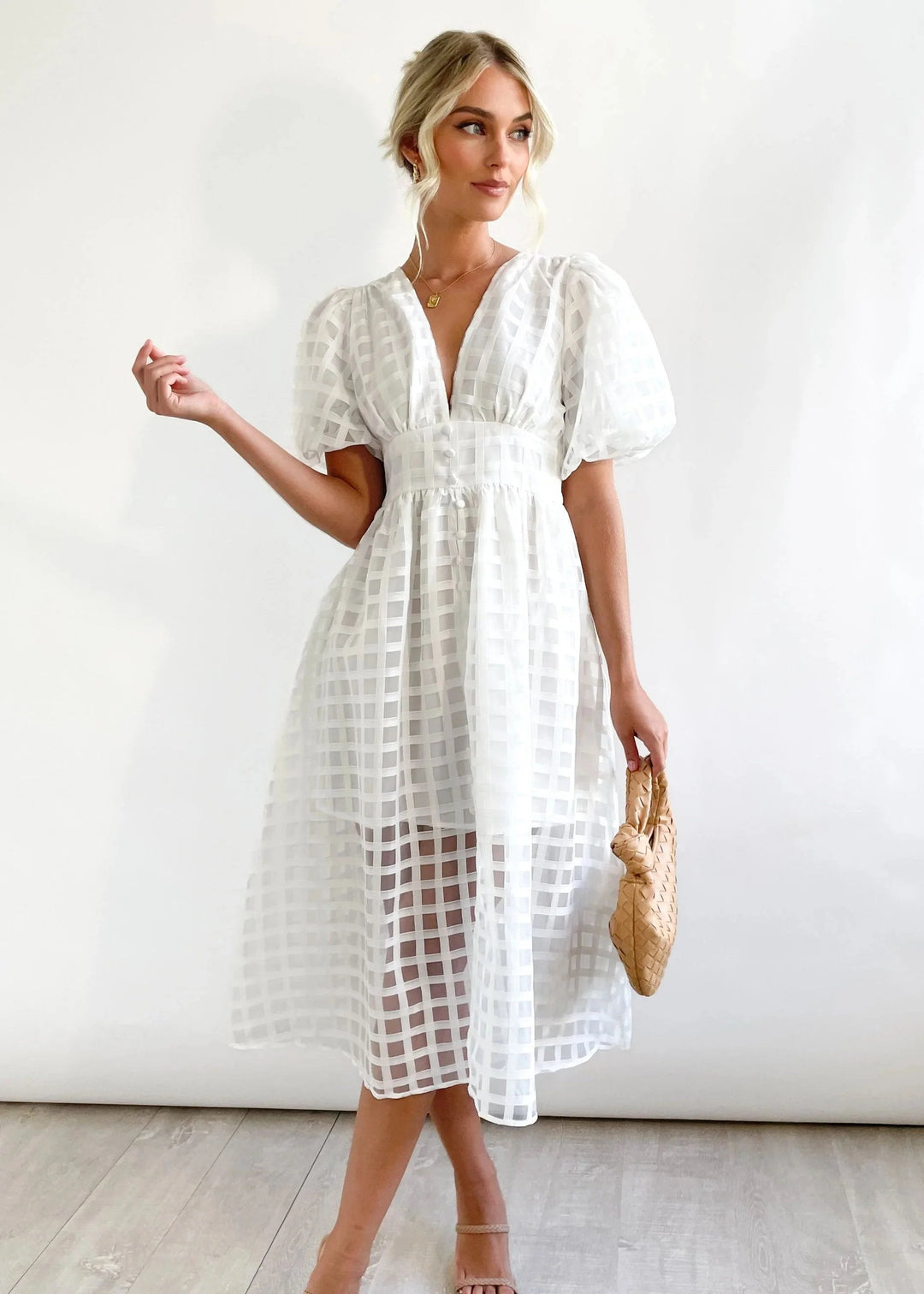 Midi dress with puff sleeves