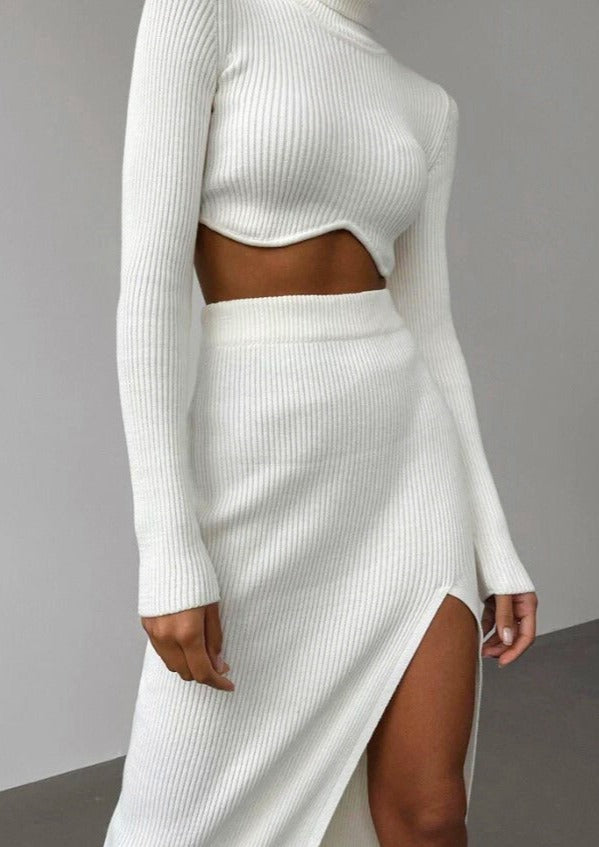 Knitted set