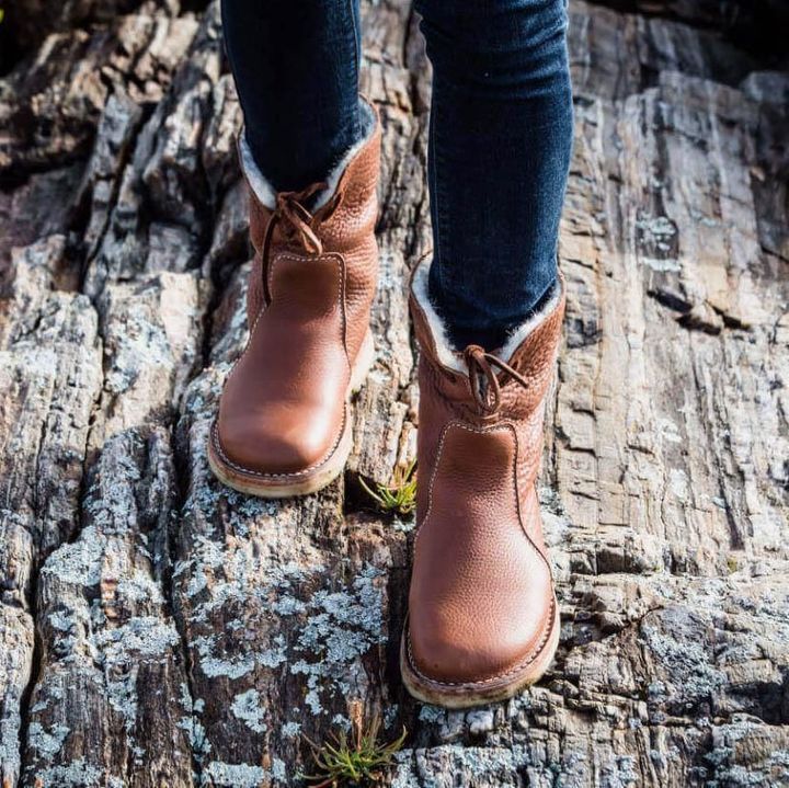 Women's - Winter Boots - Fur-Lined & Waterproof - Stylish Cold Weather Footwear