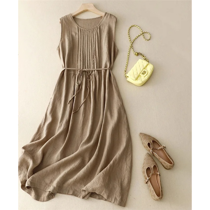 Summer Dress With Fine Pleats and Waistband