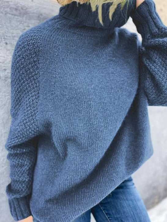 Fashionable knitted jumper