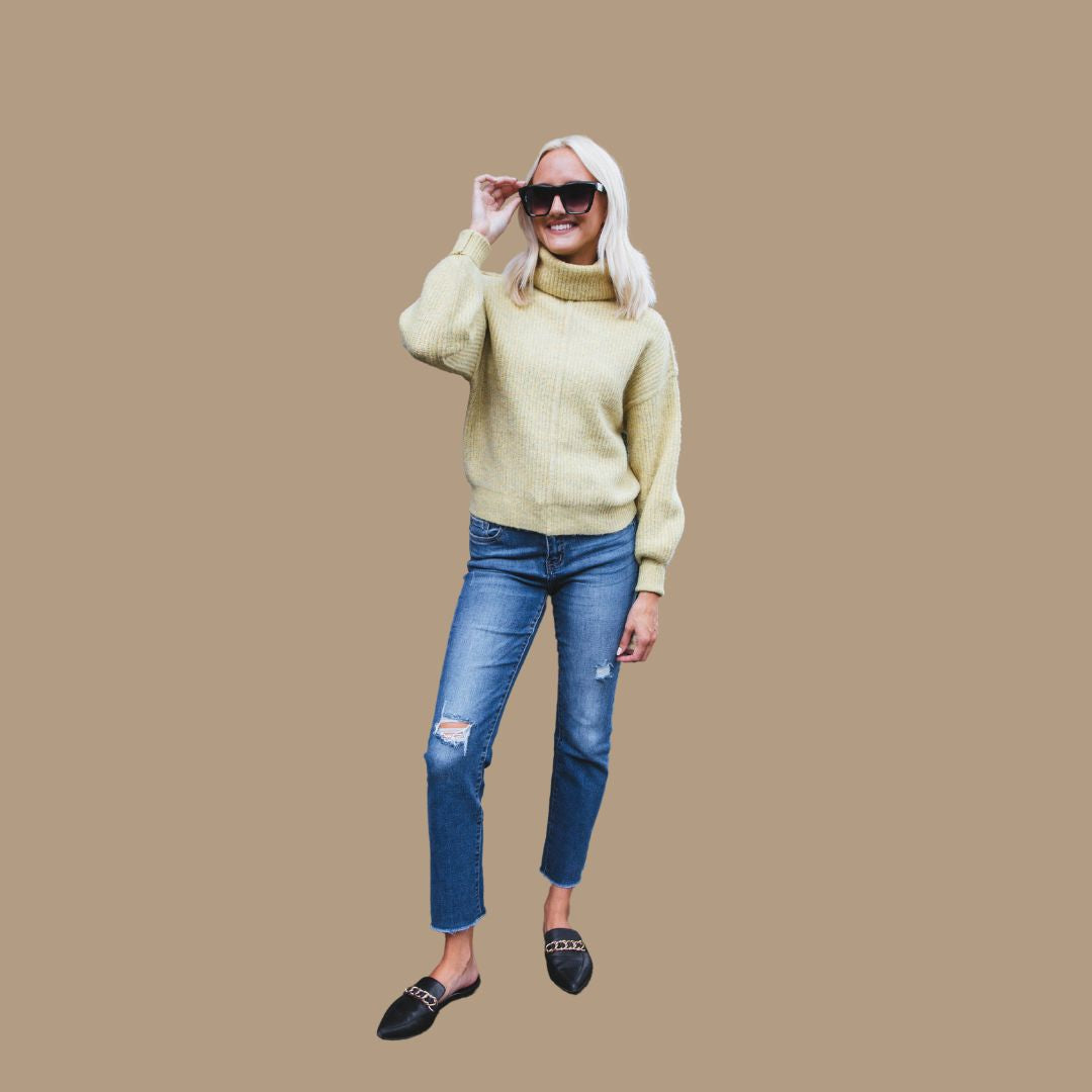 Adelheid - Turtleneck jumper knitted