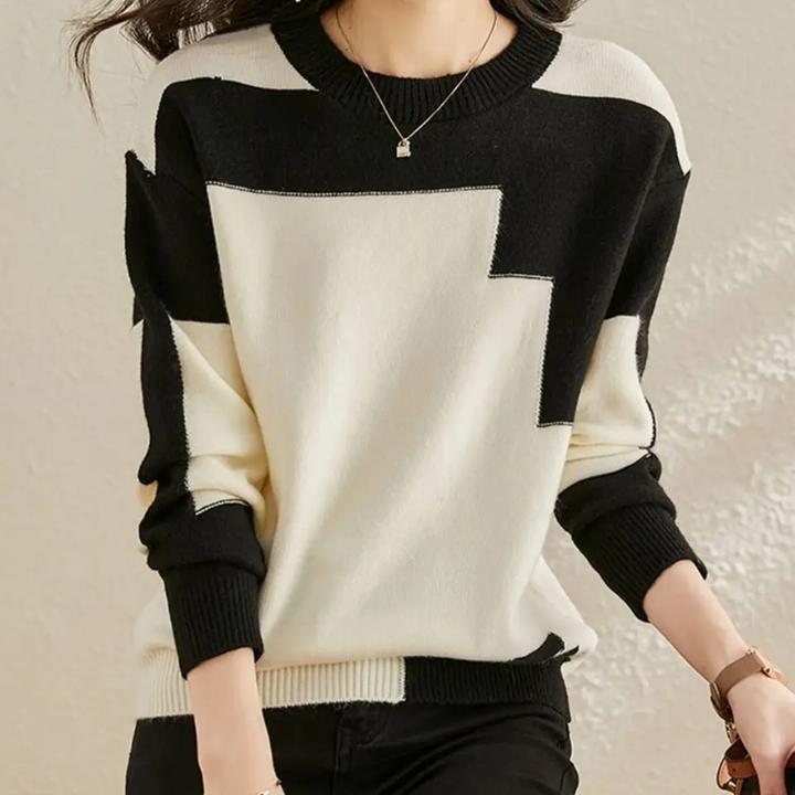 Women's Round Neck Sweater with Graphic Design, Soft Knit