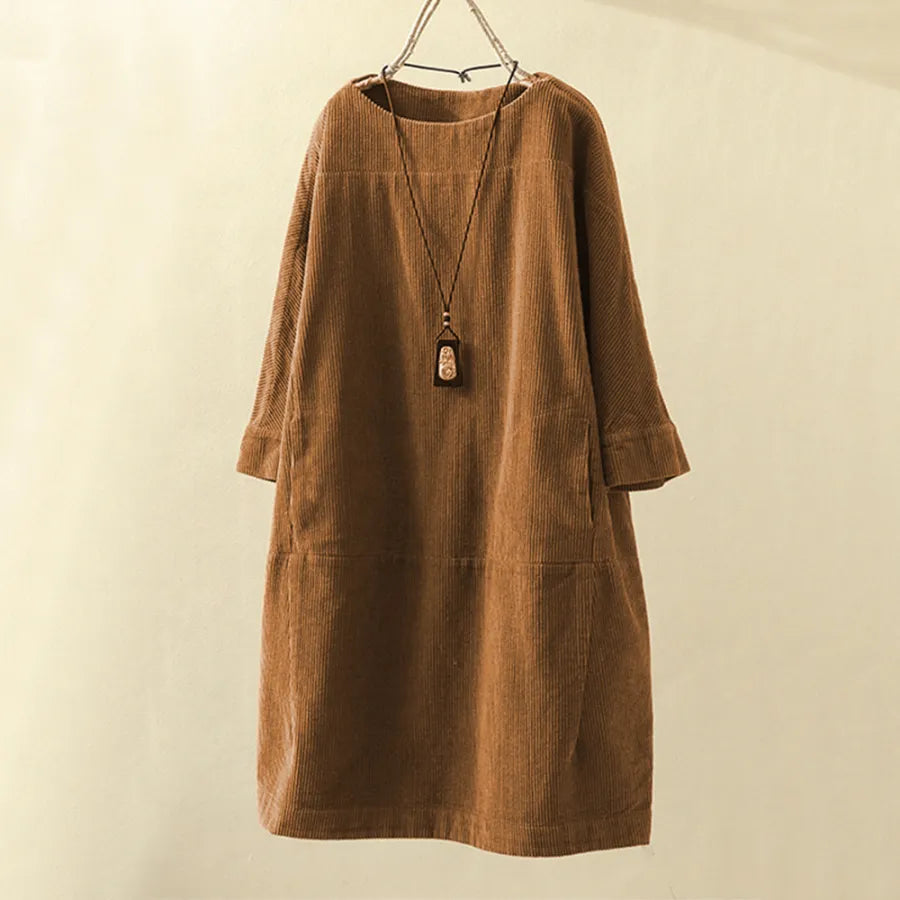 Relaxed, long-sleeved corduroy dress