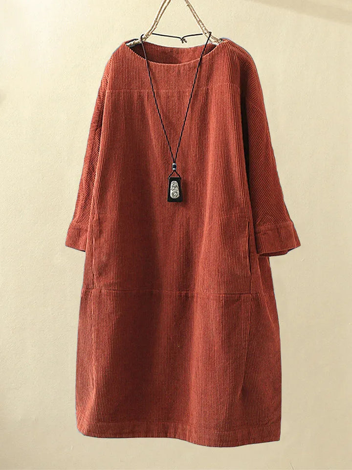 Relaxed, long-sleeved corduroy dress