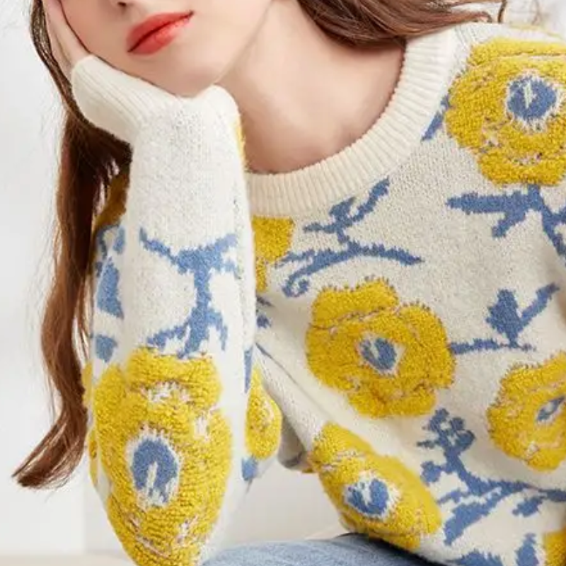 Jumper with floral pattern