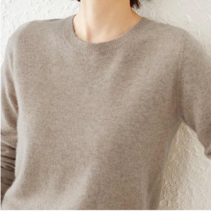 Luxury cashmere jumper for women