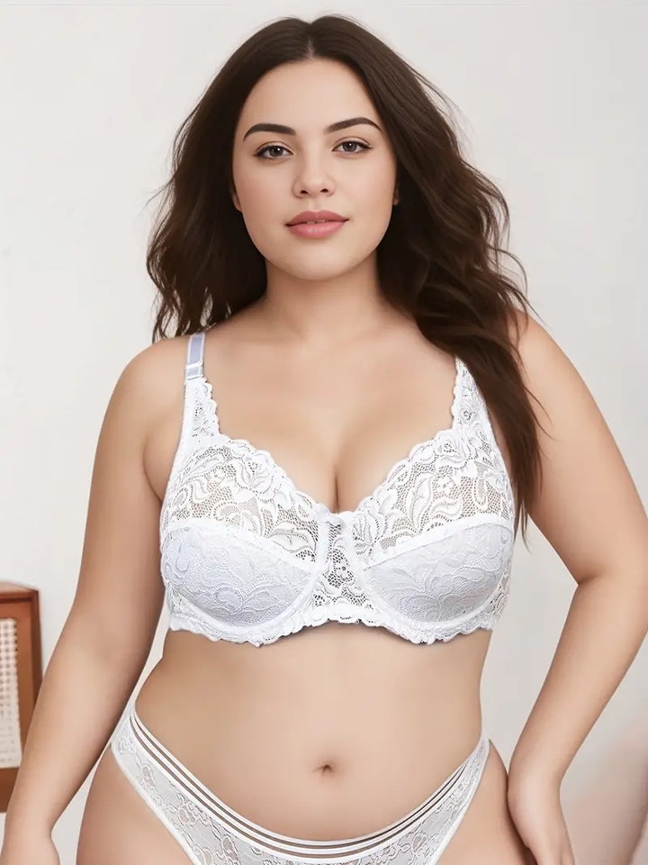 Full Coverage Lace Underwire Bra in a Large Size With Flower Pattern