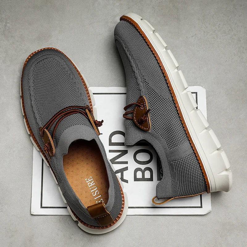 Men's casual shoes