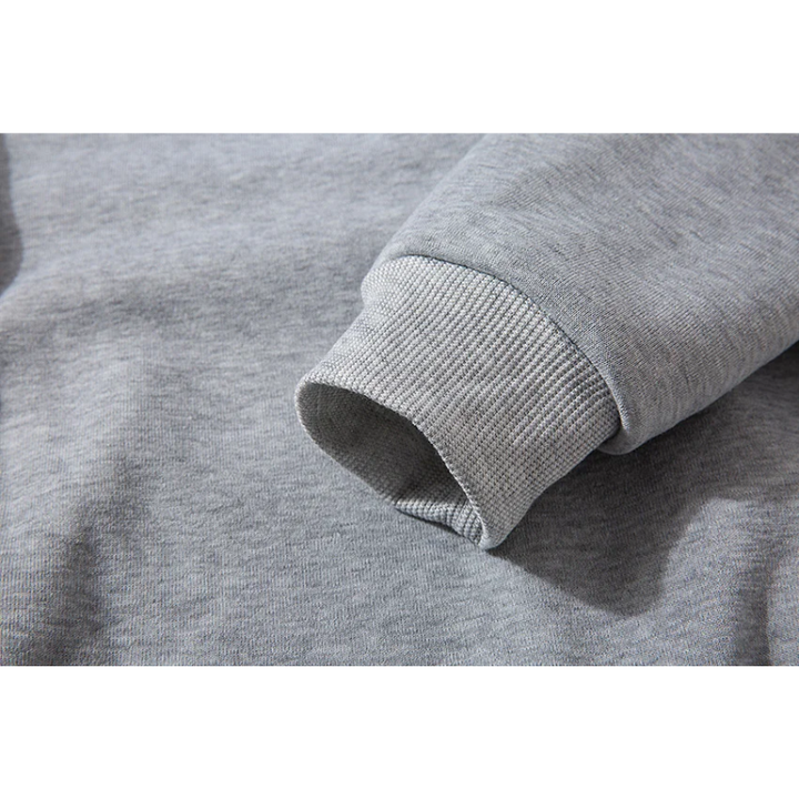 Basic sweatshirt with a round neckline for everyday comfort