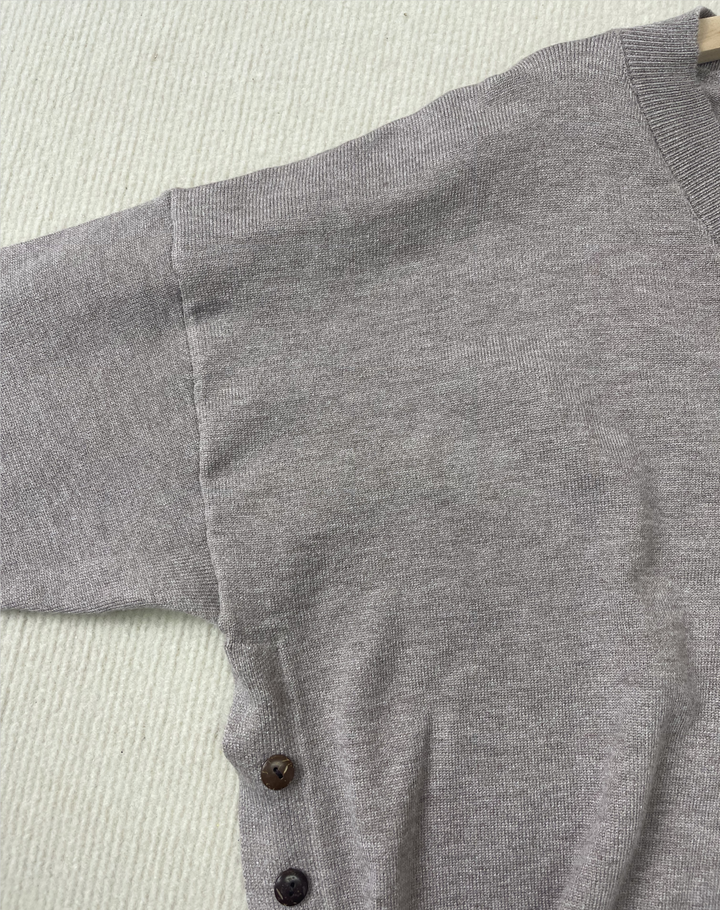 Grey monochrome long-sleeved jumper