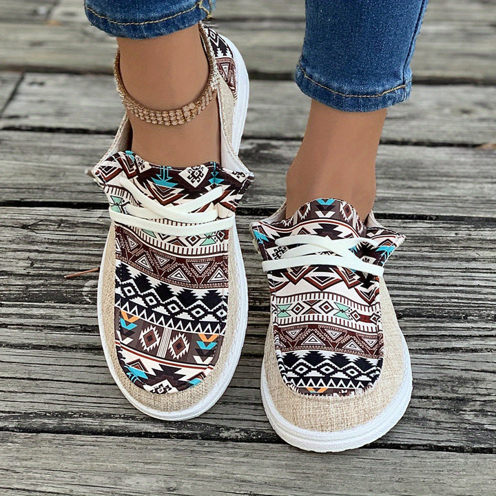 Canvas shoes with print