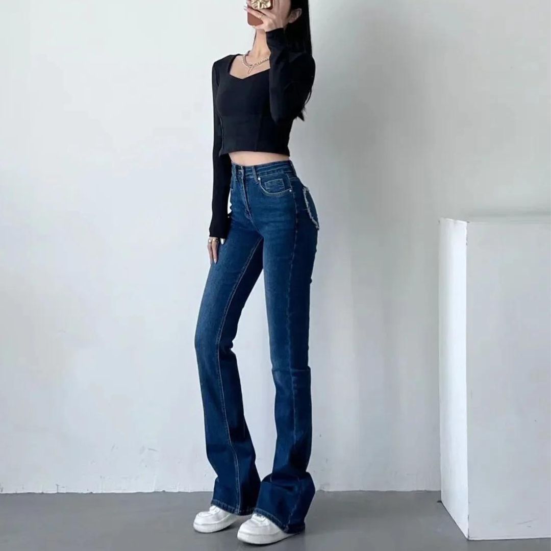 Jeans With High Waist and Heart Fringes