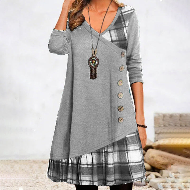 Long-sleeved chequered dress