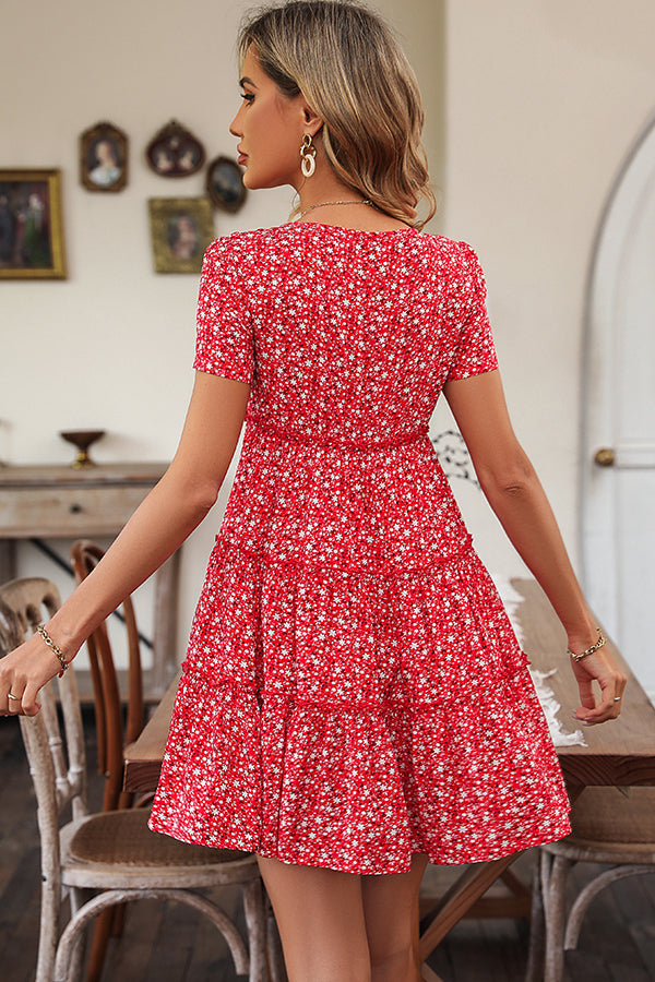 Dress with floral print, V-neckline and ruffles