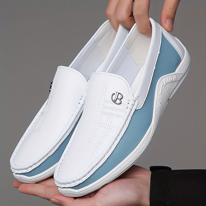 Men's - Slip-On Shoes - Comfortable Non-Slip Loafers with Colour Block Design - Perfect Everyday Footwear