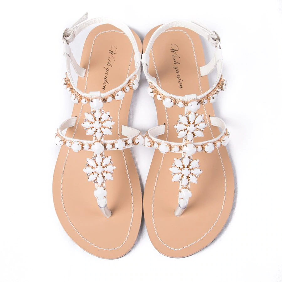 Women's - Shiny cowhide leather T-strap flat sandal - Stylish and Comfortable - Perfect for Casual Summer Occasion