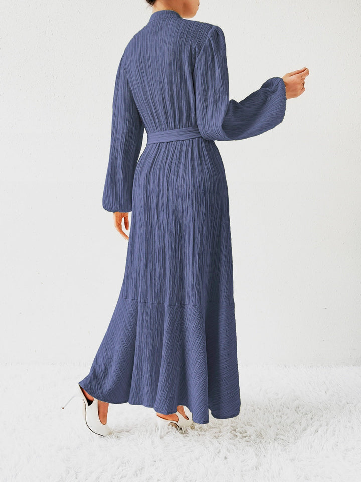 Women's - Elegant Long Sleeve Dress - Stylish Design - Perfect for Any Occasion - Women's Fashion