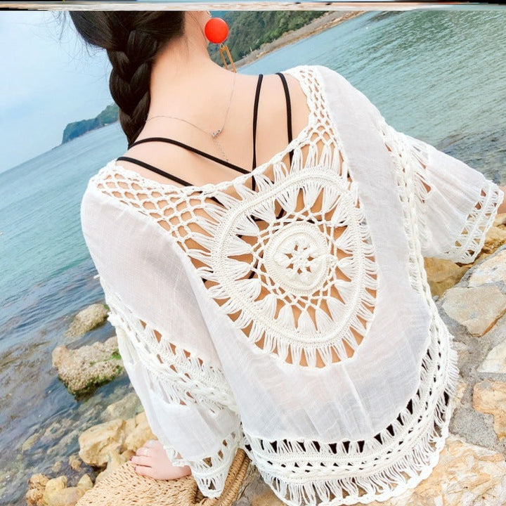 Elegant bohemian blouse with thin outer neckline