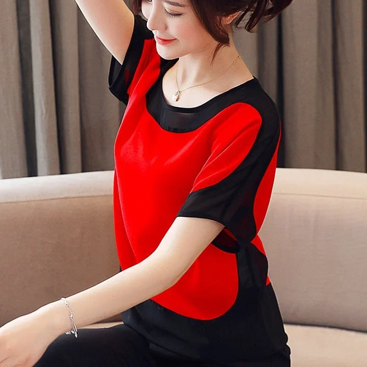 Chiffon blouse with short sleeves