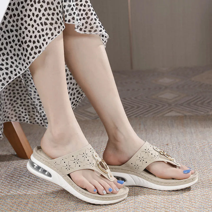 Comfortable Slippers with Wedge Heel and Air Cushions