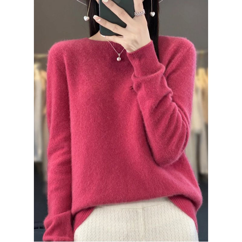 Stylish cashmere jumper for women