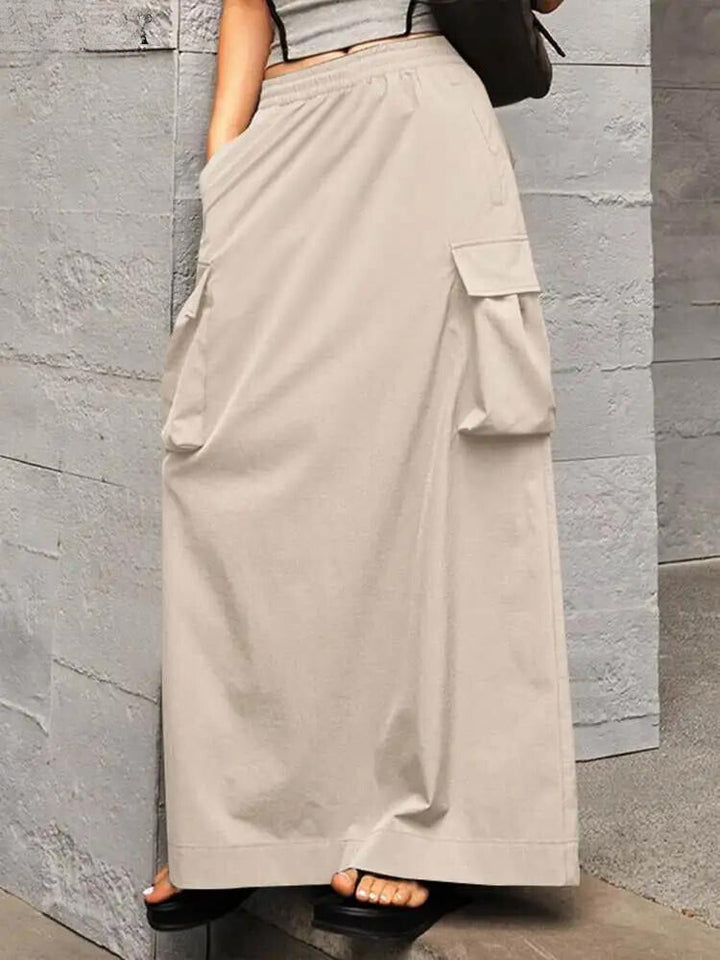 Maxi skirt with cargo-style pockets