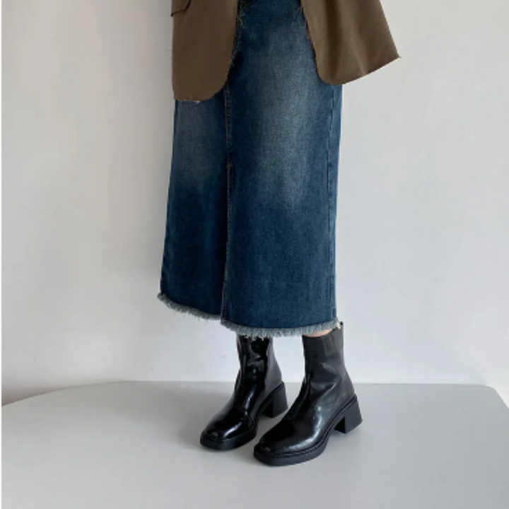 Women's - Ankle Boots - Stylish Square Toe Design with Block Heel - Comfortable Footwear for Any Occasion