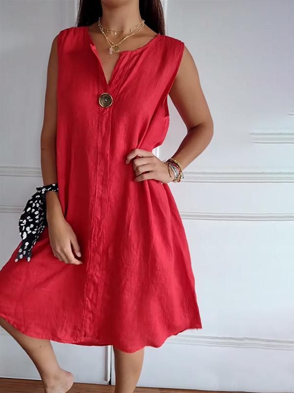 Elegant sleeveless dress with V-neck