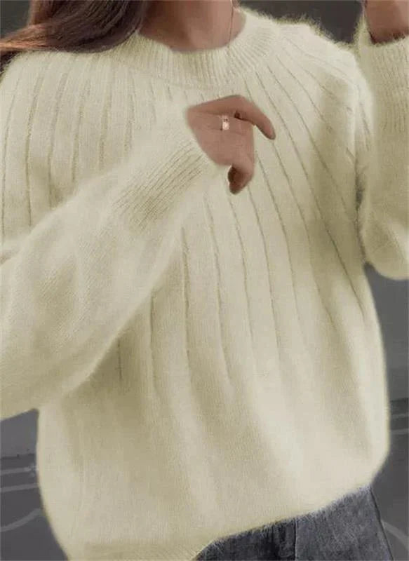 Fluffy cashmere knitted jumper