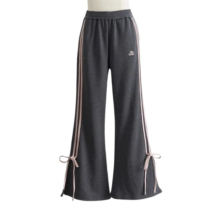 Casual wide training trousers with side ties