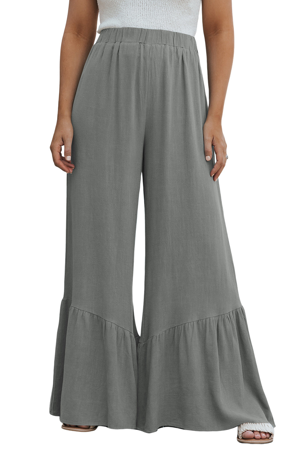 Gathered trousers with high waist