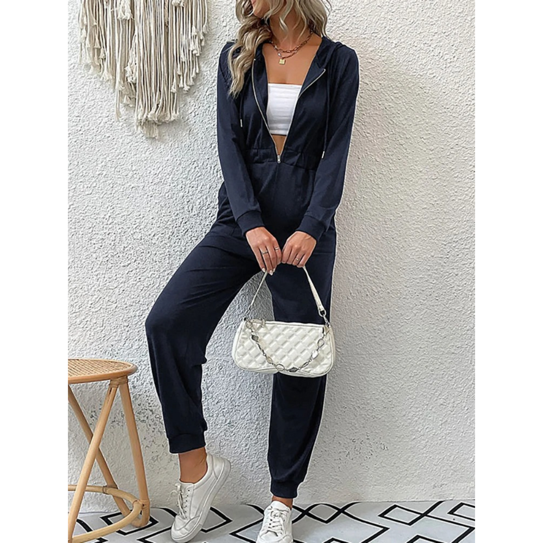 Women's tracksuit