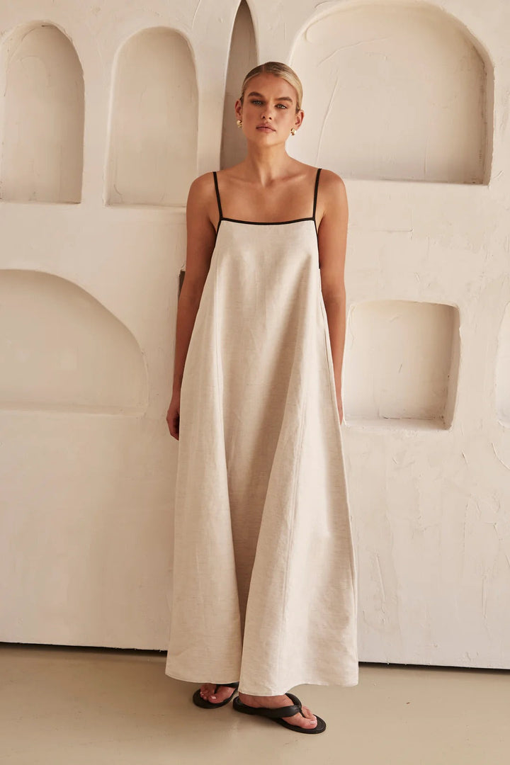 Contrasting linen maxi dress