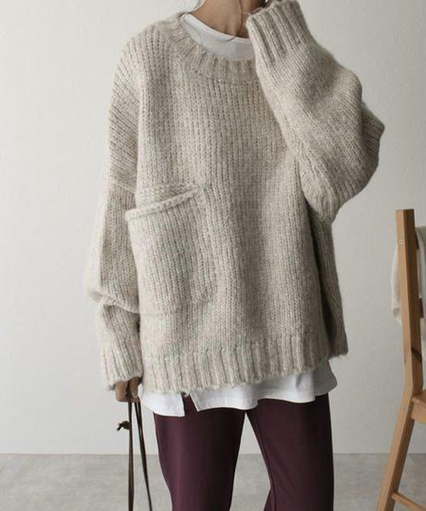 Oversized knitted jumper with pocket