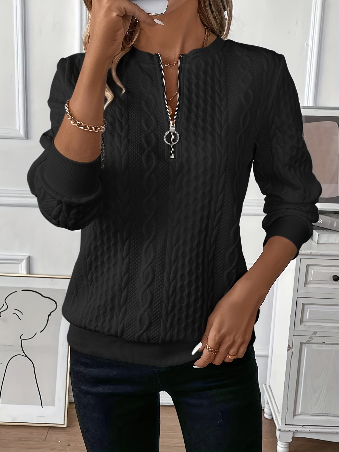 Women's - Zipper Sweater - Breathable Fabric - Cosy Knit Fabric - Stylish Layering Essential