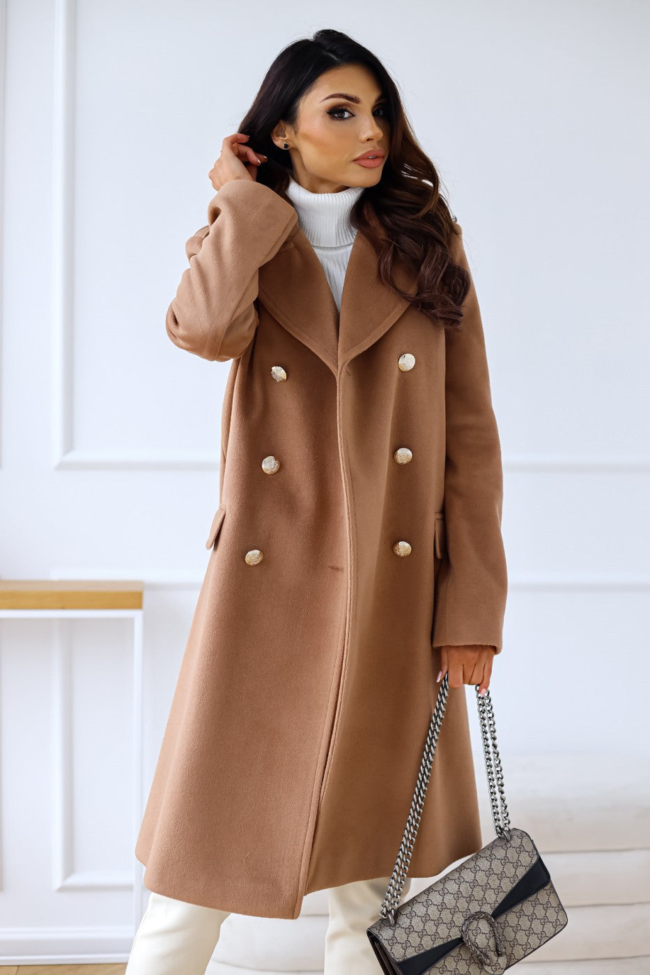 Women's - Trench Coat - Lapel Collar - Classic Style - Stylish Winter Outerwear
