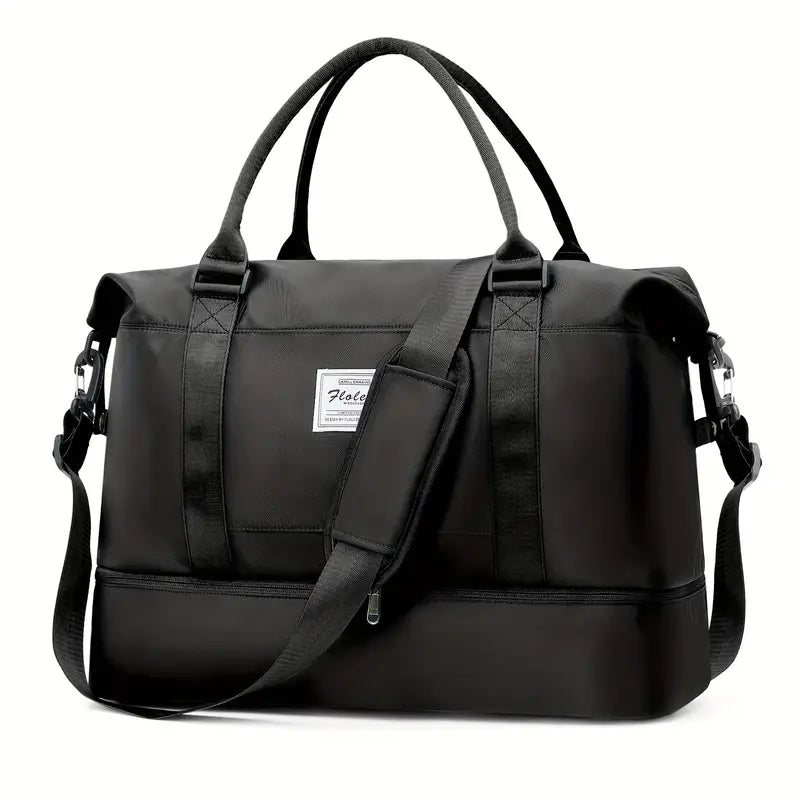 Large travel bag with many compartments