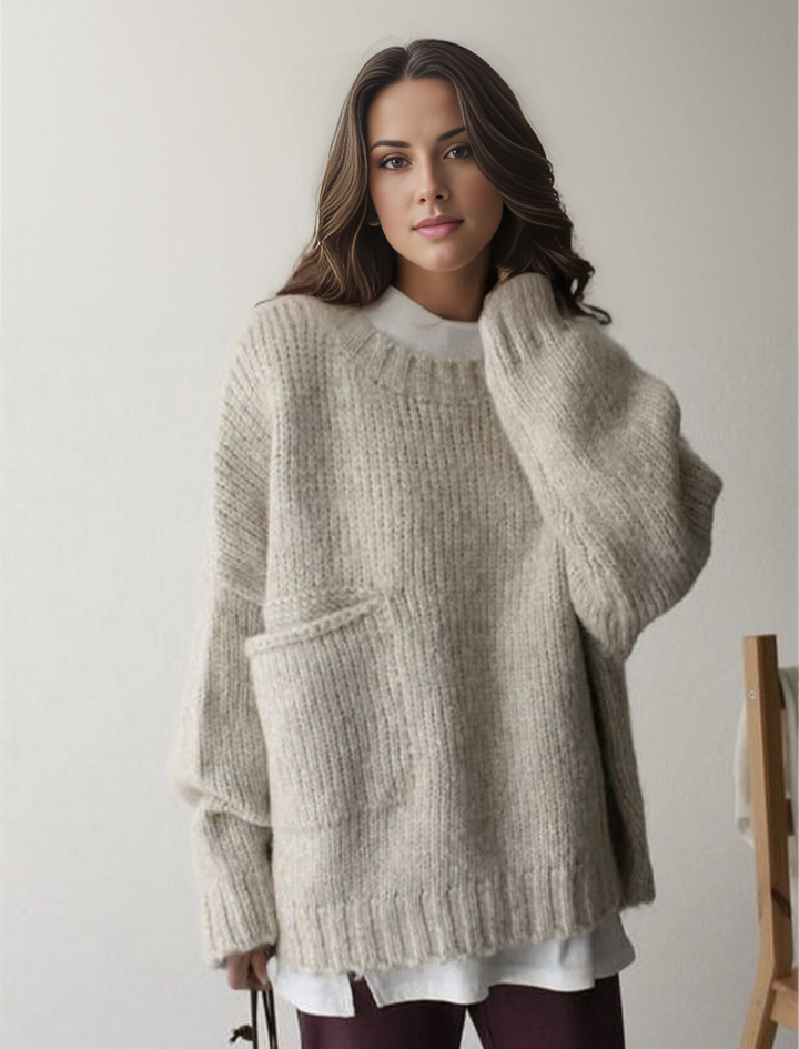 Oversized knitted jumper with pocket