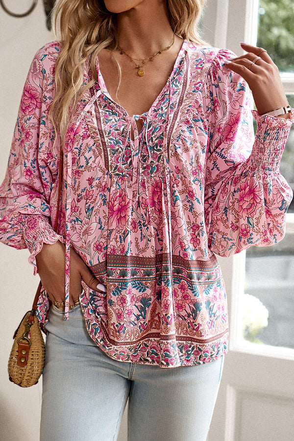 Tops with V-neck and floral print, long sleeves