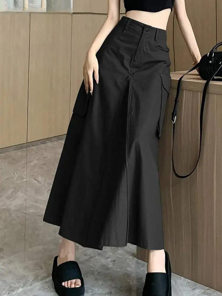 Long skirt in Korean cargo style