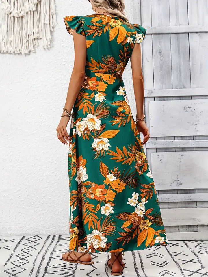 Dress With Floral Print and Neckline With Ruffles Elegant Dress With Sleeves With Ruffles