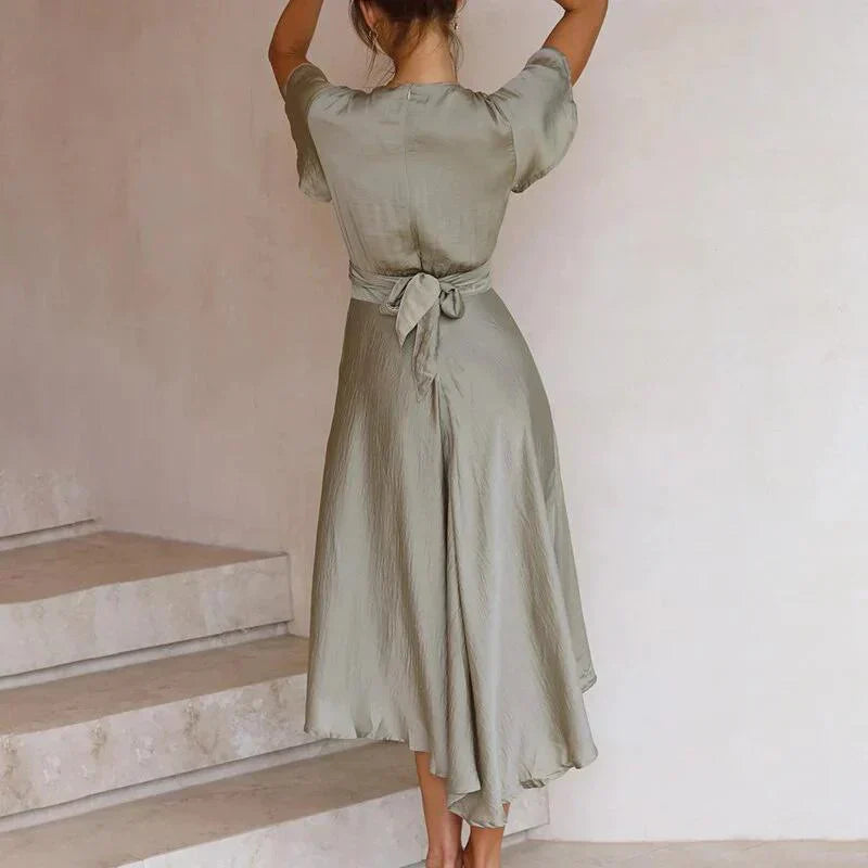 Flowing vintage dress