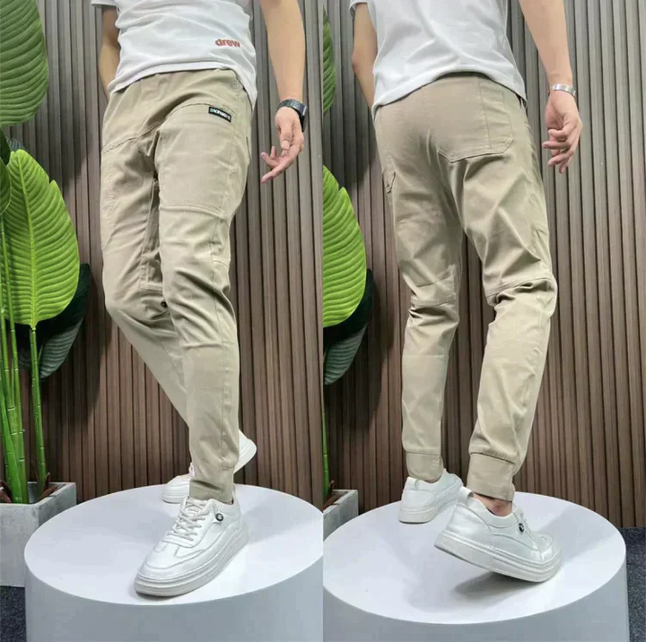 Elasticated cargo trousers