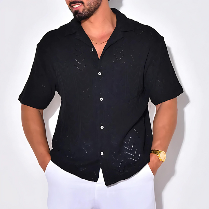 Short-sleeved shirt with lapel button