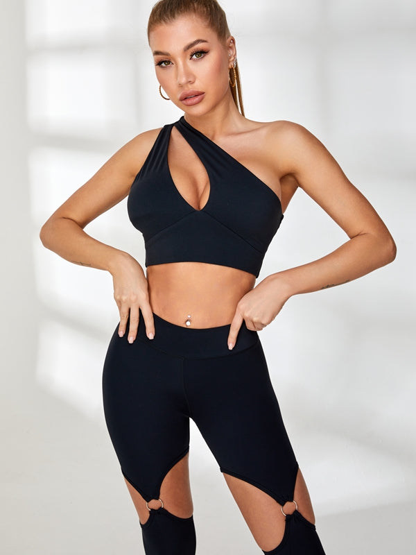 Women's - Modern Sports Bra - Cut-Out Details - Stylish & Comfortable Activewear