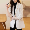 Elegant ladies' blazer with double-button fastening